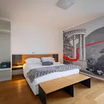 בית הארחה La - Luxury