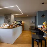 La - Luxury 4* טרנטו