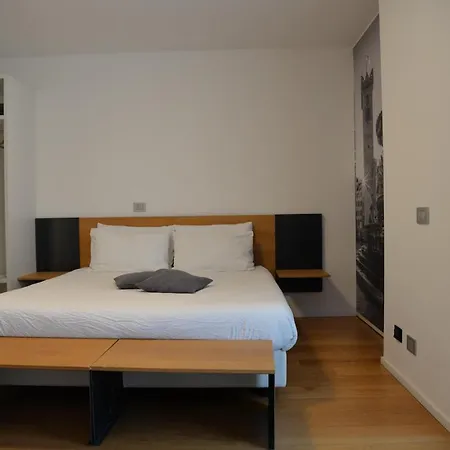 拉维豪华旅馆 招待所