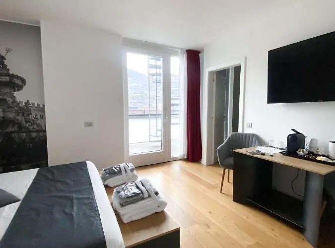 La - Luxury 4* Trydent