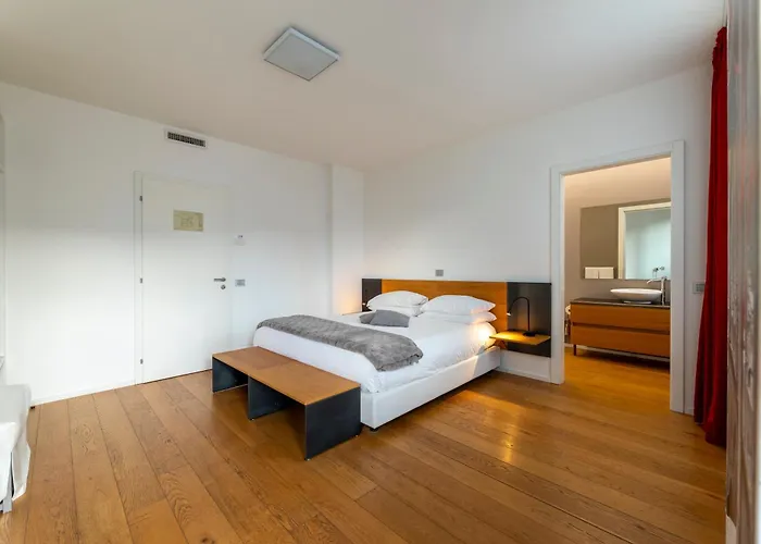 Casa de hóspedes La - Luxury 4*