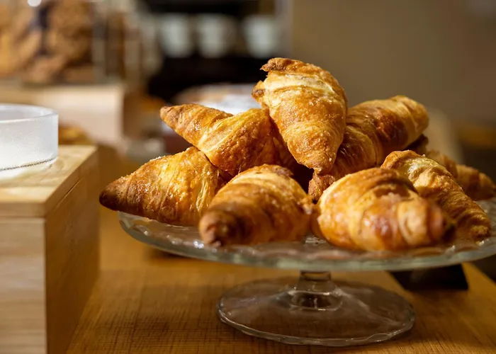 La - Luxury Casa de hóspedes 4*